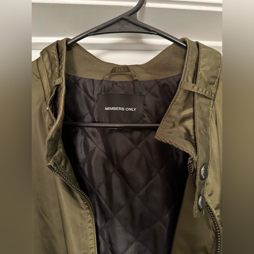Members Only Classic Iconic Racer Jacket - Picture 5 of 7